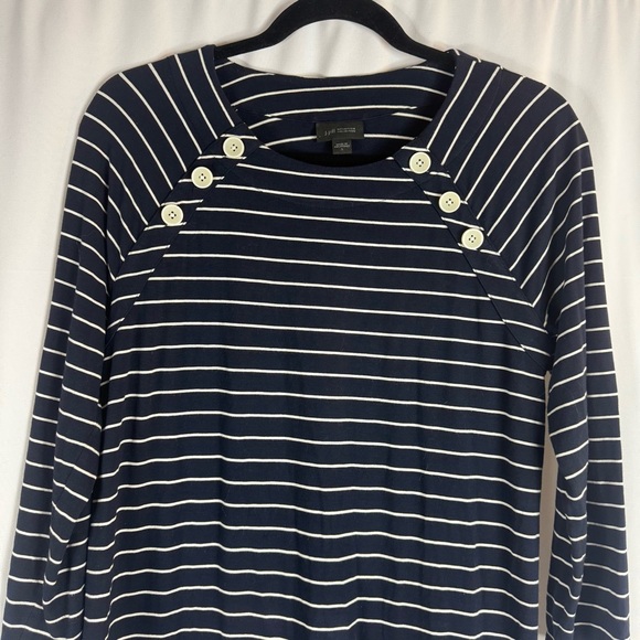 J.Jill Wearever Collection Strechy Rayon Elbow Sleeve Tunic Top Button Detail S - Picture 3 of 14